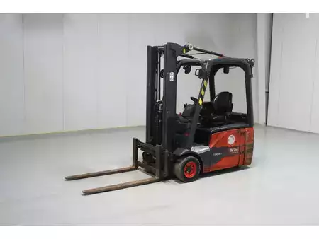 Elektro tříkolové VZV 2017  Linde E16-02 (4)