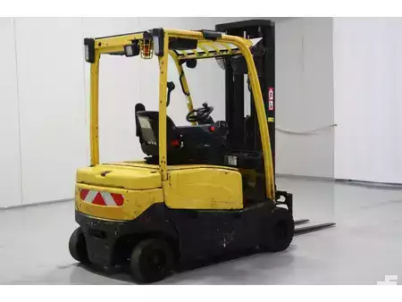 Chariots électriques à 3 roues 2013  Hyster J2.0XN (7)