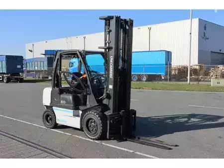 Dieselstapler 2019  Unicarriers YG1D2A30Q (1)