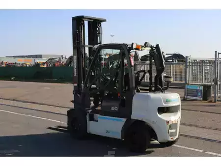 Dieselstapler 2019  Unicarriers YG1D2A30Q (5)