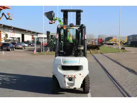 Dieselstapler 2019  Unicarriers YG1D2A30Q (6)