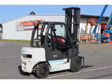 Dieselstapler 2019  Unicarriers YG1D2A30Q (7)