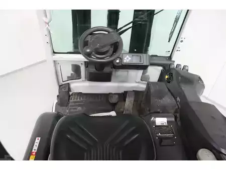 Eléctrica de 4 ruedas 2018  Unicarriers JAG2N1L20Q (2)