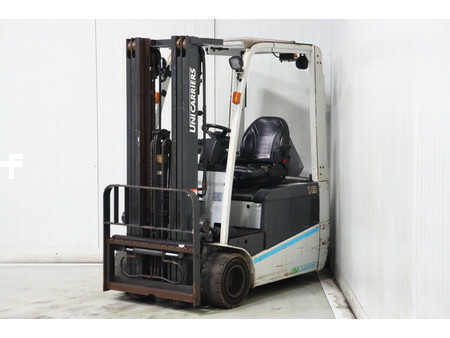 Elektryczne 3-kołowe 2016  Nissan AG1N1L18Q (4)