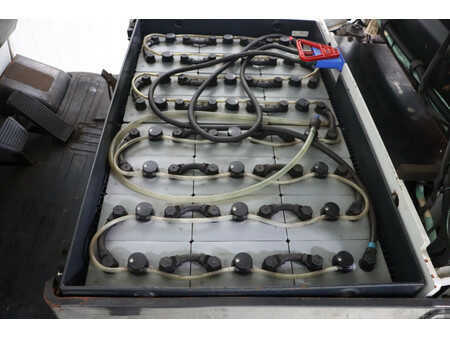 Elektryczne 3-kołowe 2016  Nissan AG1N1L18Q (8)