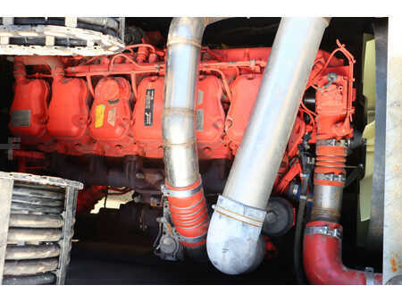 Reachstacker 2020  CVS-Ferrari F500RS8 (12)