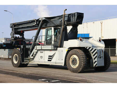 Reachstacker 2020  CVS-Ferrari F500RS8 (6)