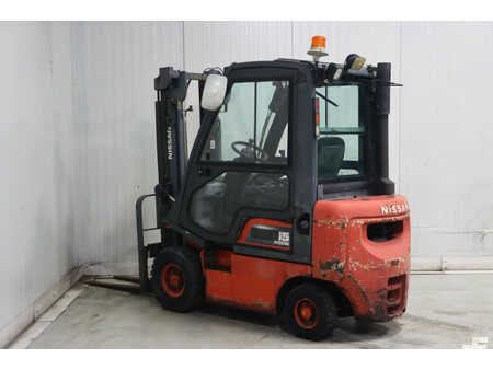 Dieseltrukki 2000  Nissan FDO1A15 (5)