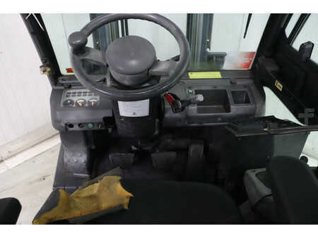 Dieseltrukki 2000  Nissan FDO1A15 (2)