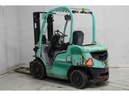 Diesel heftrucks 2009  Mitsubishi FD25N (7)