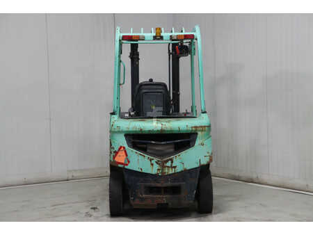 Diesel heftrucks 2009  Mitsubishi FD25N (8)