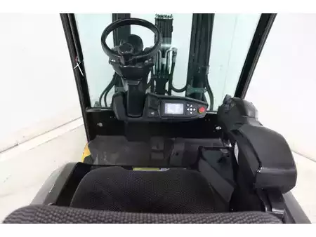 Elektromos 3 kerekű 2020  CAT Lift Trucks EP16ANT (2)