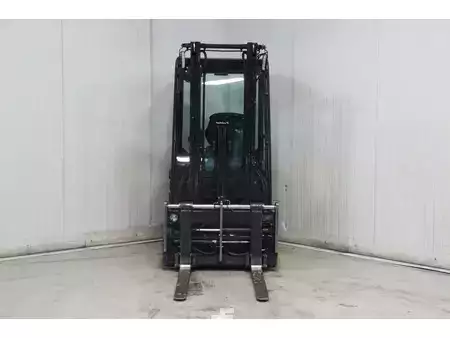 Elektromos 3 kerekű 2020  CAT Lift Trucks EP16ANT (3)