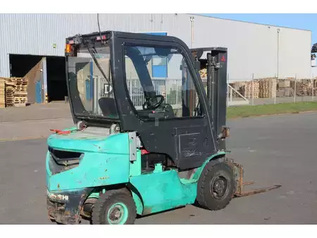 Empilhador diesel 2013  Mitsubishi FD25N (6)