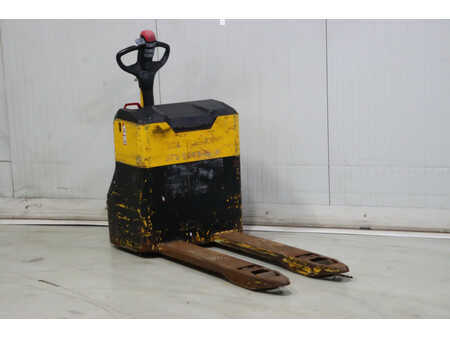 Lavansiirtovaunu 2011  OM TL18 (1)