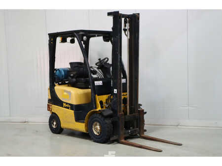 Nestekaasutrukki 2011  Yale GLP16VX (1)