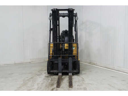 Chariots électriques à 3 roues 2014  CAT Lift Trucks EP18PNT (2)
