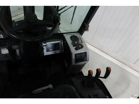 Diesel heftrucks 2019  Doosan D35C-7 (7)