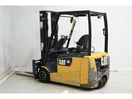 Carrelli elettrici 3 ruote 2014  CAT Lift Trucks EP20PNT (10)
