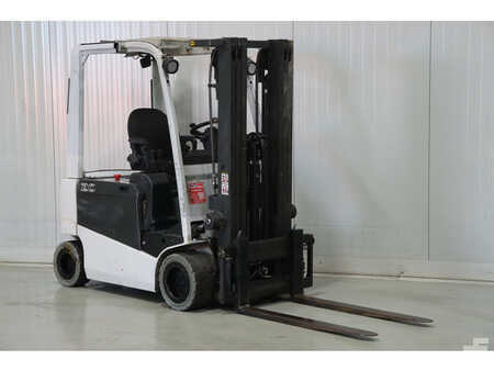 Electric - 4 wheels 2015  TCM FB20-E1 (1)