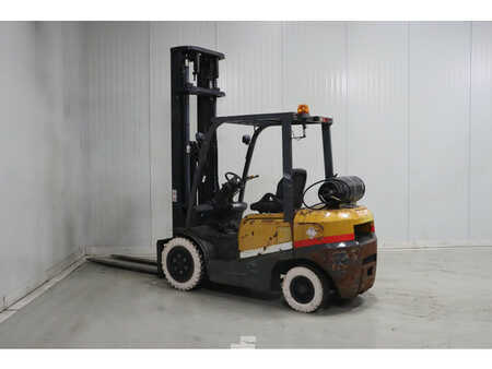 LPG Forklifts 2012  TCM FG30T3 (4)
