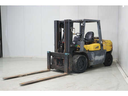 Diesel Forklifts 2012  TCM FD50T2 (3)