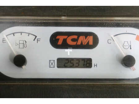 Carrelli elevatori diesel 2012  TCM FD25T3 (8)