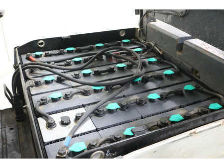 Elektro 4 Rad 2012  TCM FB25-7 (8)