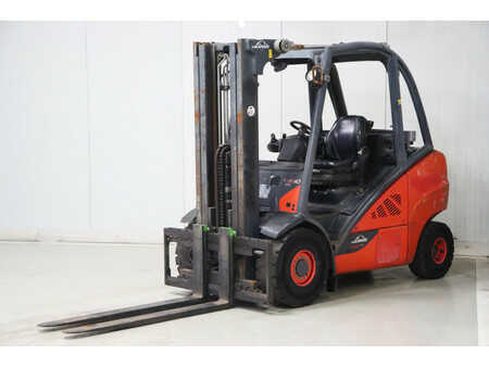 Carrelli elevatori diesel 2014  Linde H30D-02 (3)