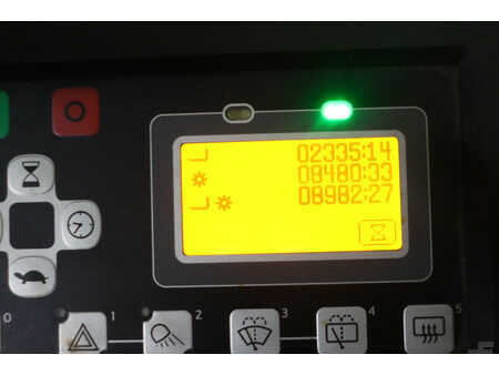 Elektromos 4 kerekű 2017  Toyota 8FBMKT25 (10)