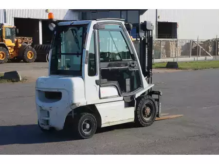 Diesel gaffeltruck 2014  Nissan Y1D2A25Q (7)