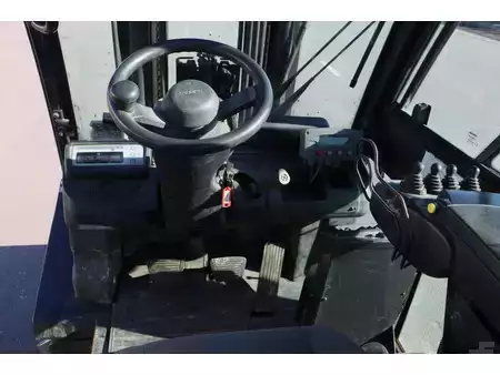 Diesel truck 2008  Nissan FGD02A30U (2)