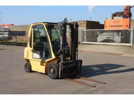 Diesel gaffeltruck 2017  Nissan Y1D2A25H (1)