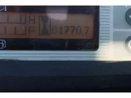 Diesel gaffeltruck 2017  Nissan Y1D2A25H (2)