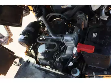 Diesel gaffeltruck 2017  Nissan Y1D2A25H (9)