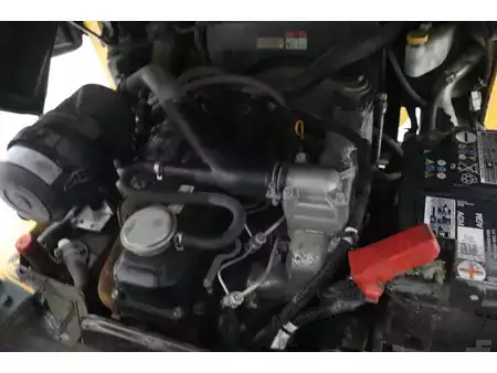 Dieselový VZV 2015  Nissan Y1D2A25H (8)