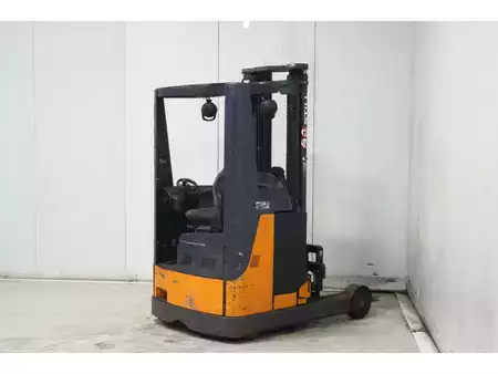 Tolóoszlopos targonca 2007  Still FM20 (7)