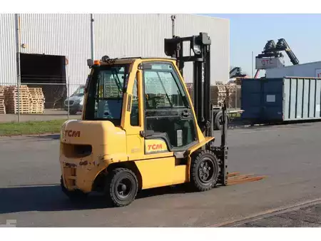 Diesel truck 2019  Nissan YG1D2A32Q (7)