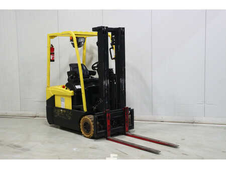 Elektromos 3 kerekű 2008  Hyster J1.60XMT (1)