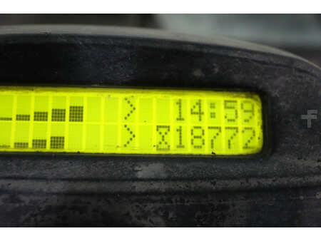 Dízel targoncák 2010  Hyster H3.0FT (9)