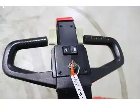 Pinontavaunu 2006  Loc GPFR 1300 (2)