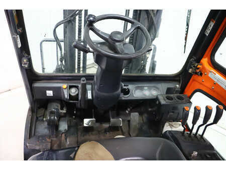 Carrelli elevatori GPL 2016  Doosan G40S-5 (2)