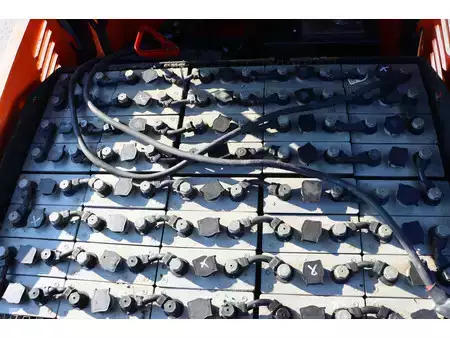 Electric - 4 wheels 2017  Doosan B25X-7 (8)