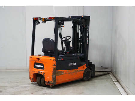 Elektrisk- 3 hjul 2015  Doosan B18T-7 (9)