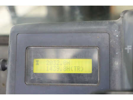 Elektrisk- 4 hjul 2006  Nissan Q02L25CU (9)