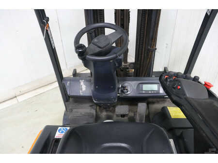 Chariots électriques à 3 roues 2019  Doosan B15T-7 (2)