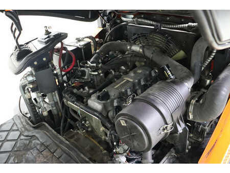 Nestekaasutrukki 2017  Doosan G25N-7 (7)