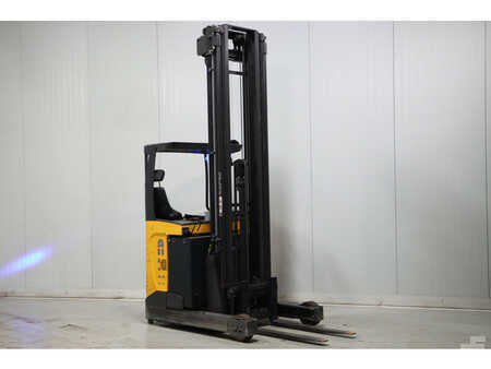 Reach Truck 2012  Atlet UMS200D (1)