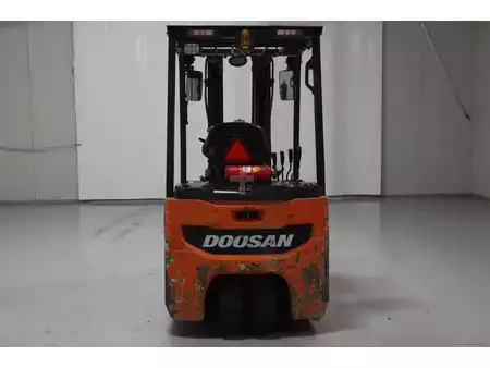 Elektrisk- 3 hjul 2015  Doosan B20T-7 (6)