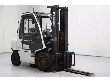 Dieselstapler 2018  Nissan YG1D2A30Q (1)